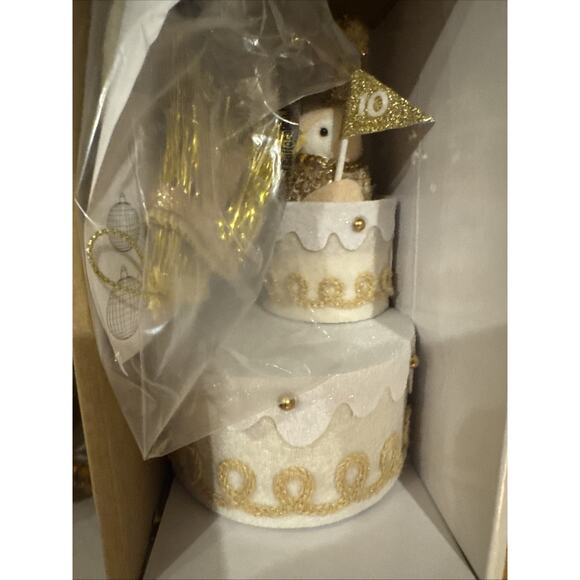 Target Wondershop Featherly Friends 2025 Anniversary Collection 10 Bird Figurine - Picture 8 of 14